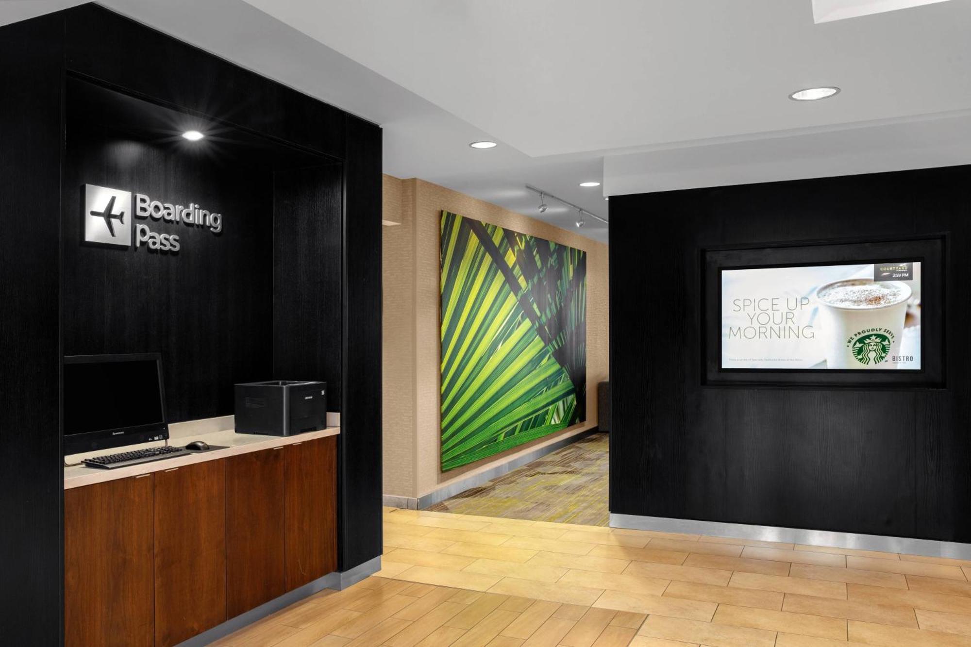 Courtyard By Marriott Jacksonville I-295/East Beltway Екстер'єр фото