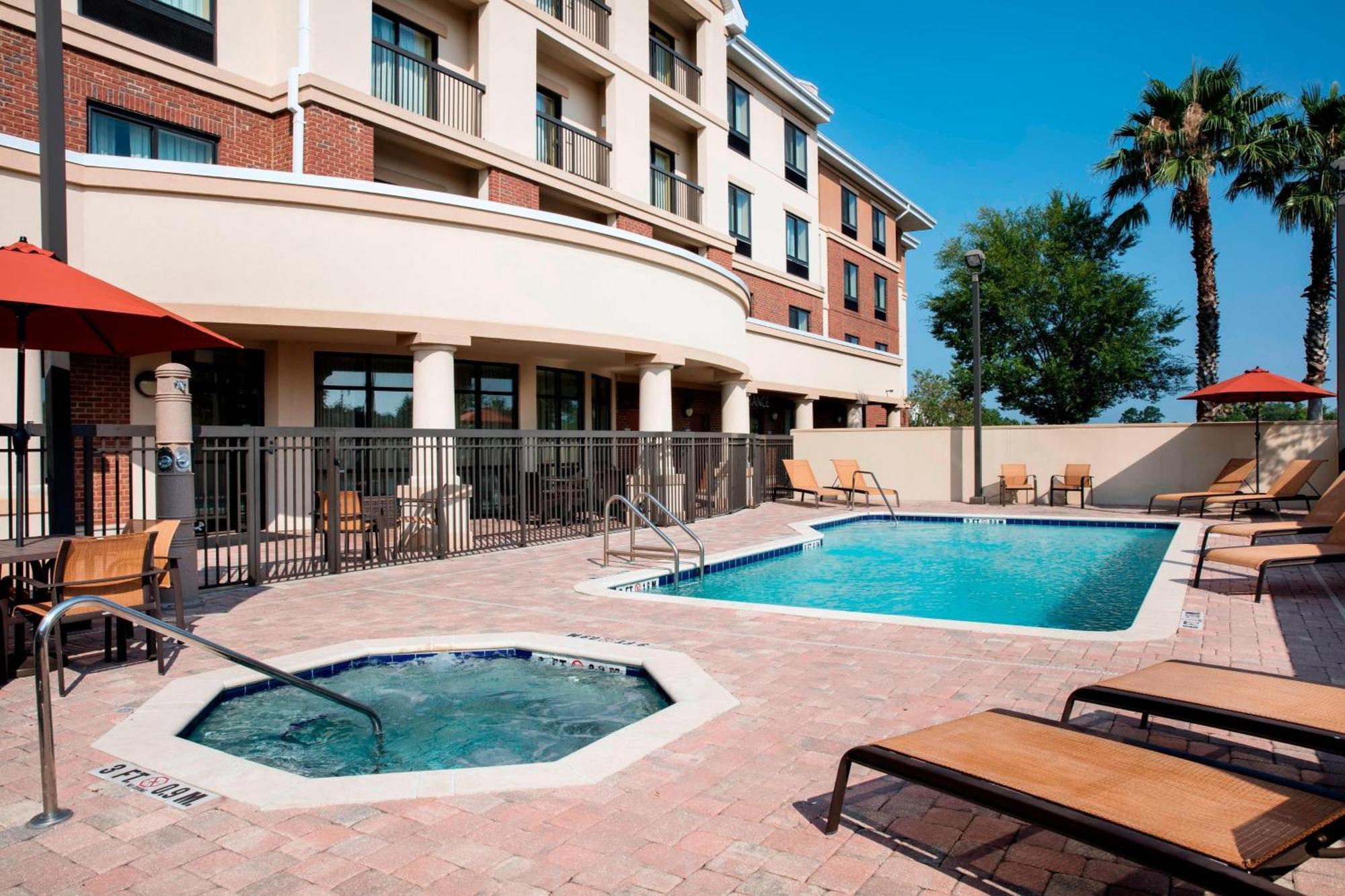 Courtyard By Marriott Jacksonville I-295/East Beltway Екстер'єр фото