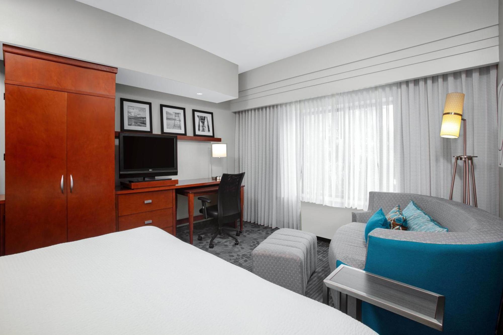 Courtyard By Marriott Jacksonville I-295/East Beltway Екстер'єр фото