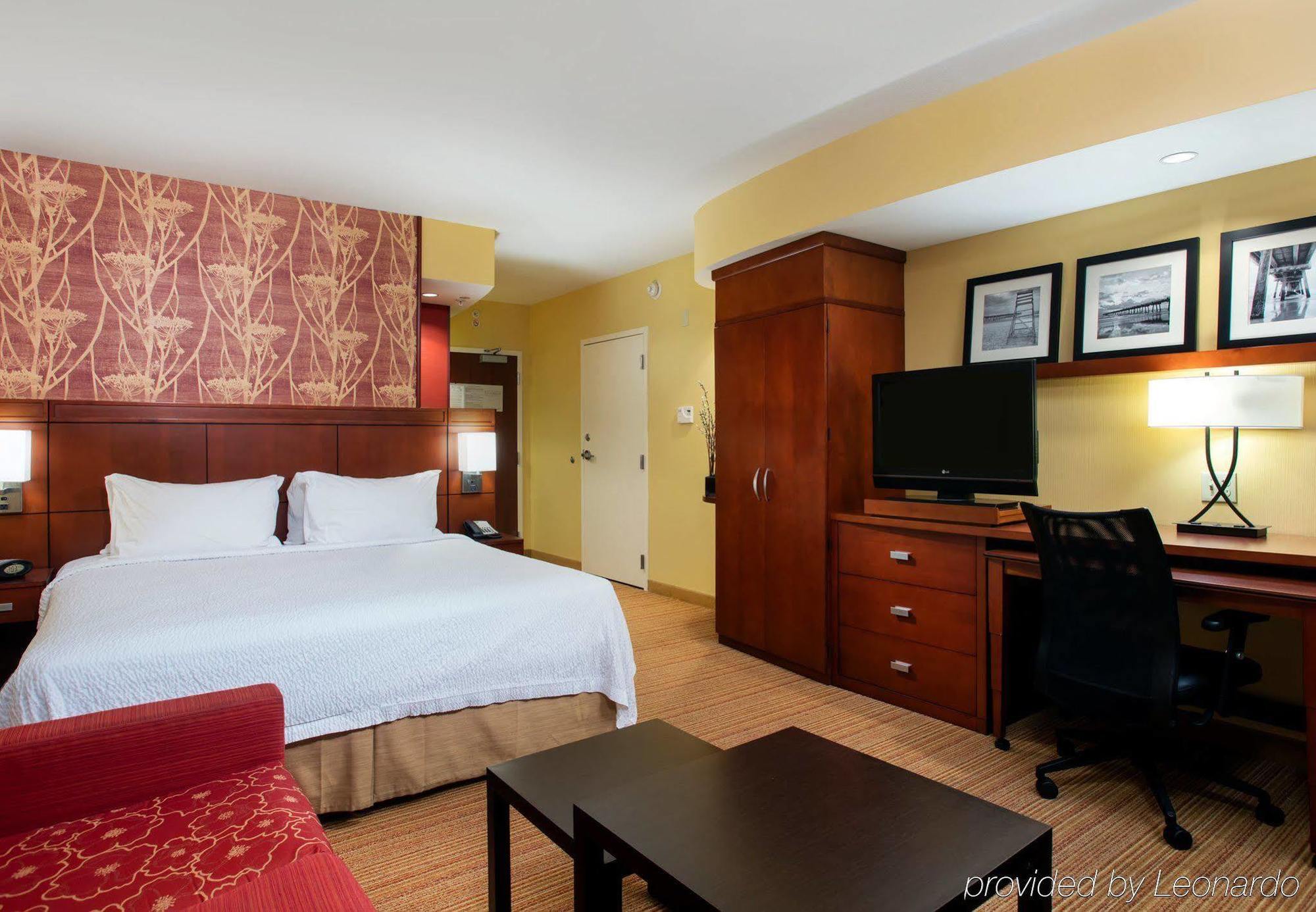Courtyard By Marriott Jacksonville I-295/East Beltway Екстер'єр фото