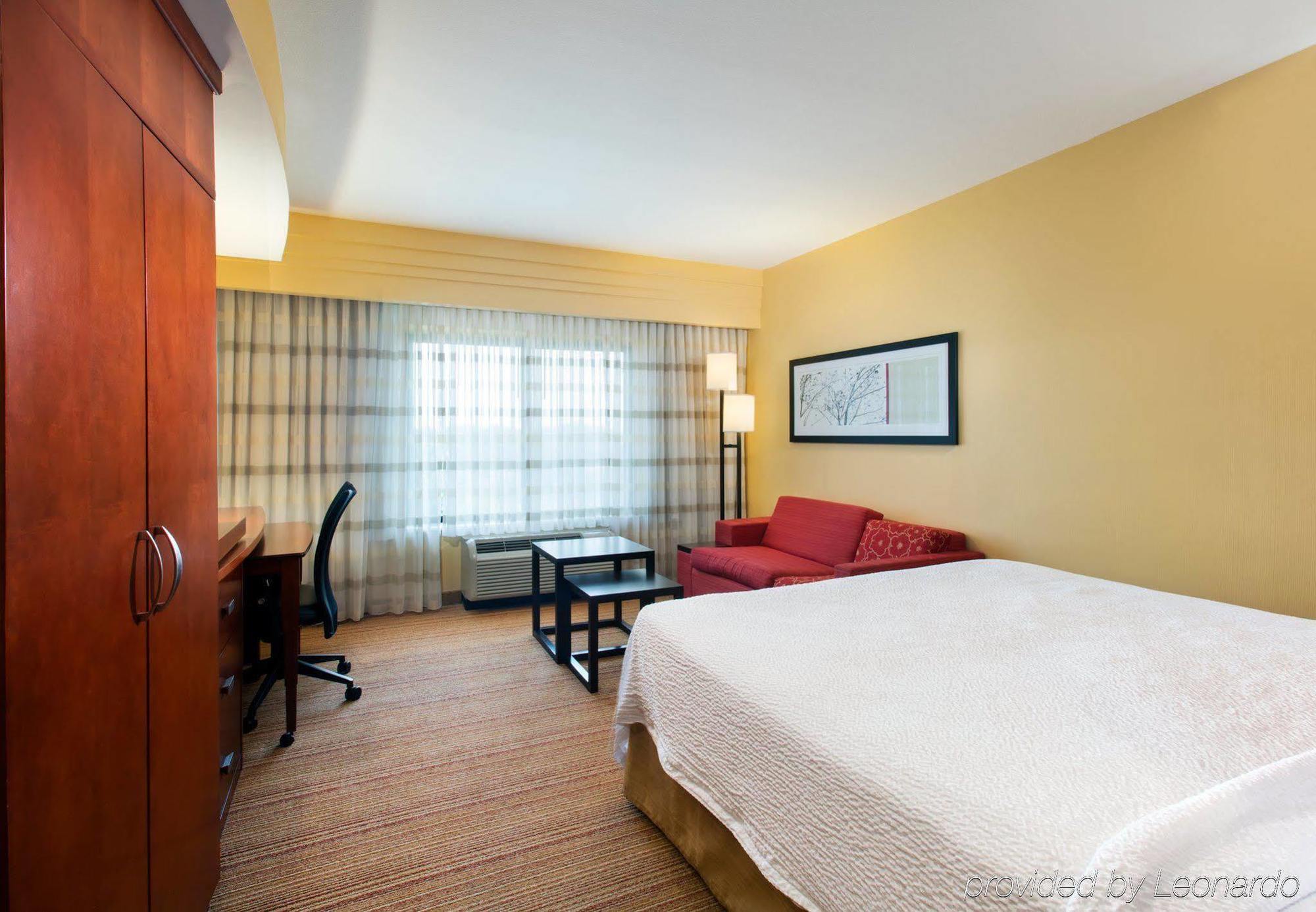 Courtyard By Marriott Jacksonville I-295/East Beltway Екстер'єр фото