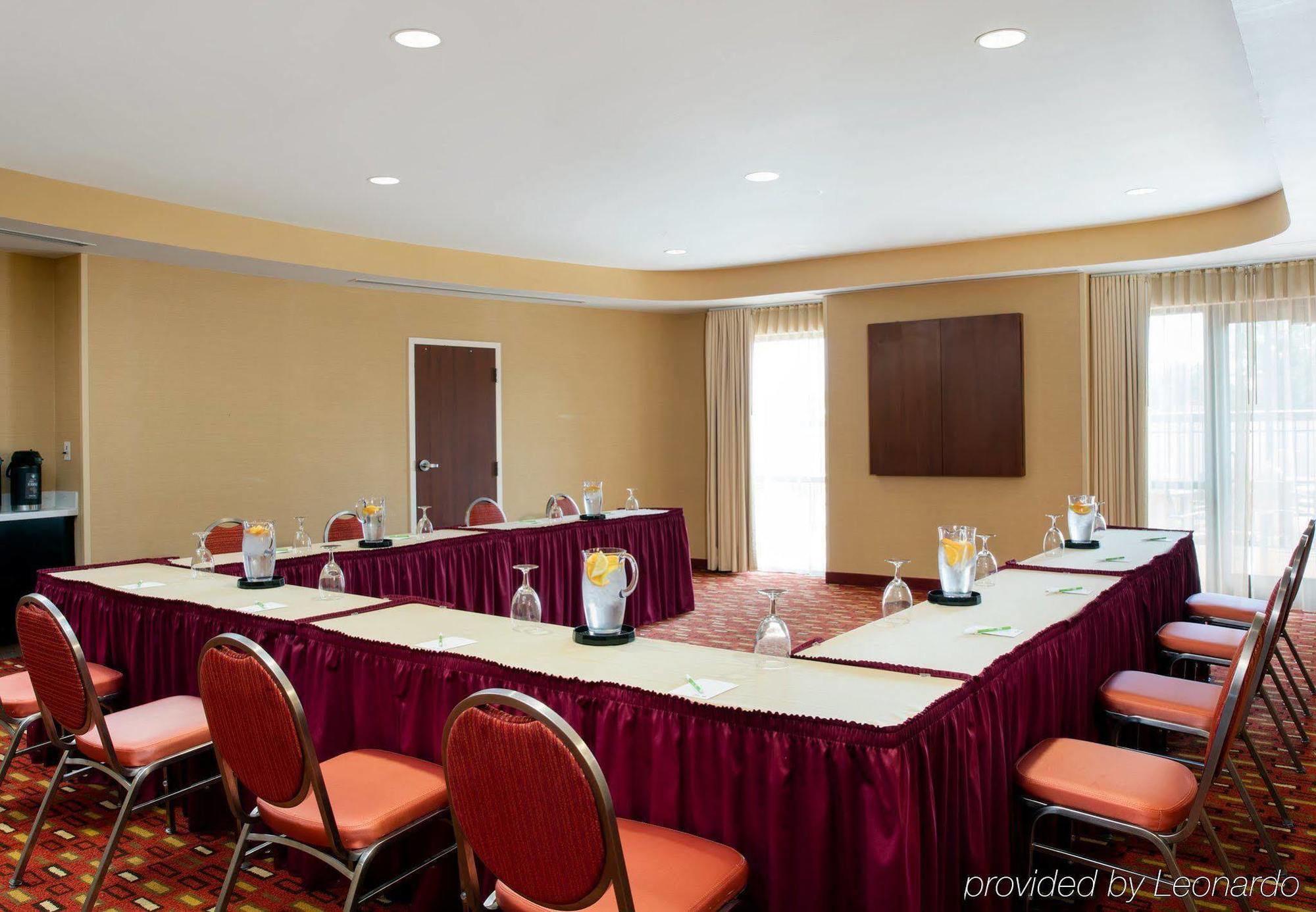 Courtyard By Marriott Jacksonville I-295/East Beltway Екстер'єр фото